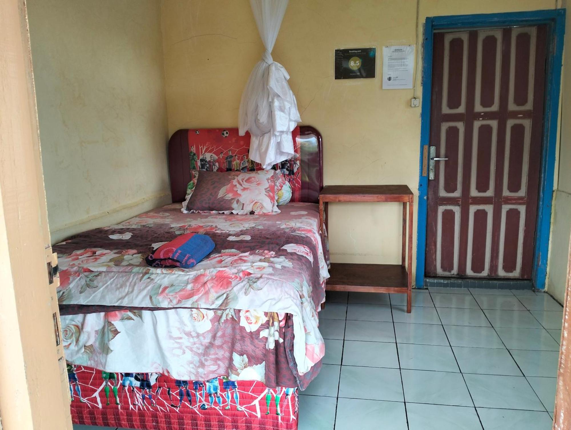 Apartament Hobbit Hill Ruteng Zewnętrze zdjęcie