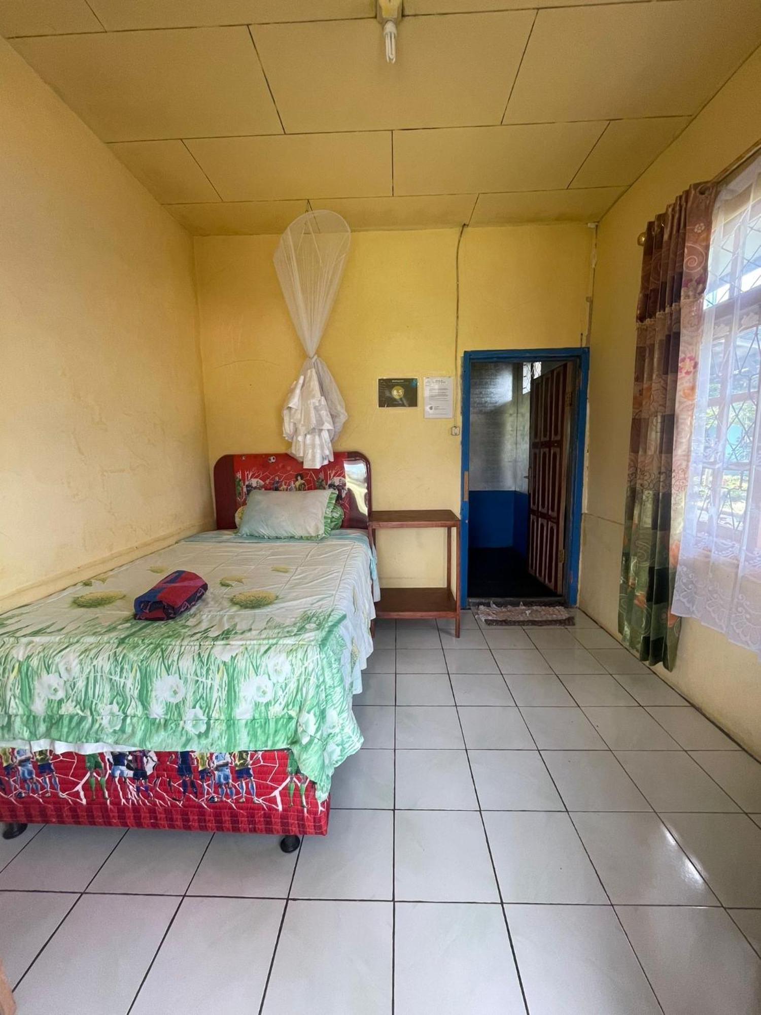 Apartament Hobbit Hill Ruteng Zewnętrze zdjęcie