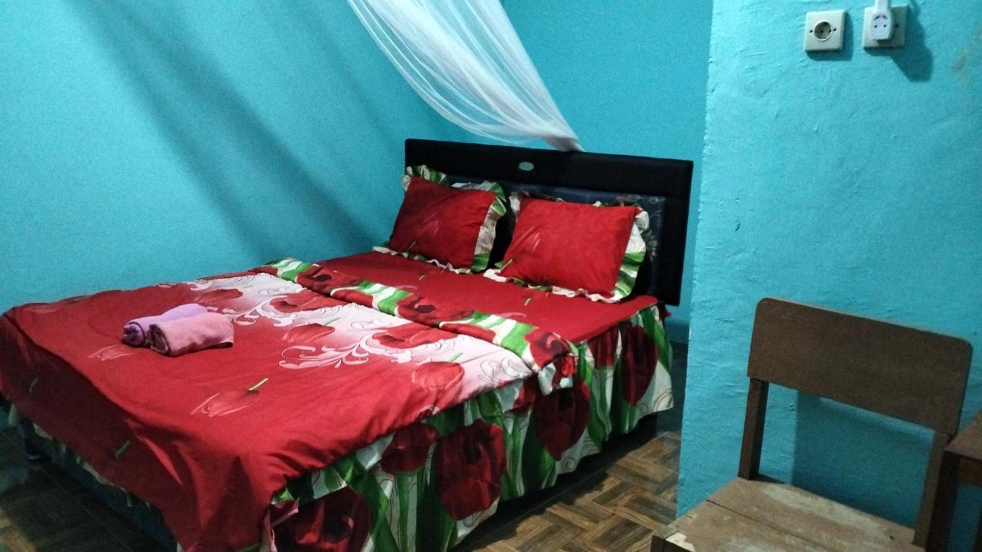 Apartament Hobbit Hill Ruteng Pokój zdjęcie