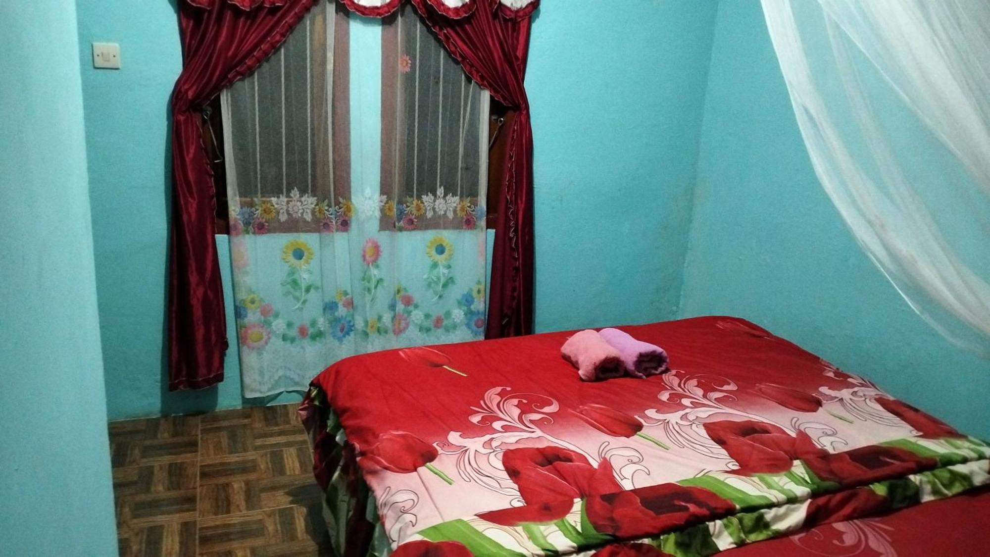 Apartament Hobbit Hill Ruteng Zewnętrze zdjęcie